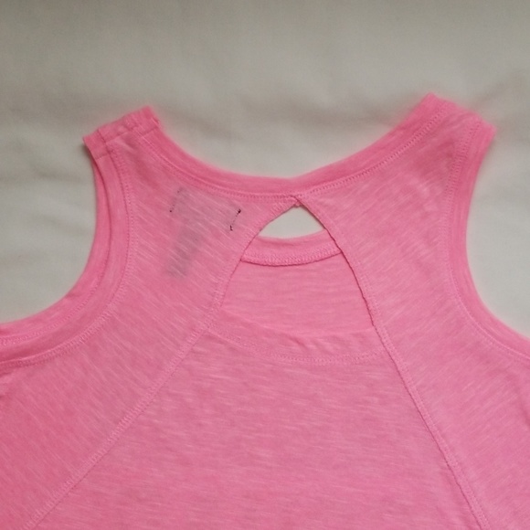 DKNY "Style Squad" Pink Tank. Girl's Sz M (8-10). - Picture 3 of 4